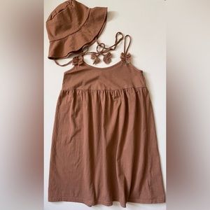 Atsuyo et Akiko Girls’ Mocha Spaghetti Strap Dress with Matching Bucket Hat